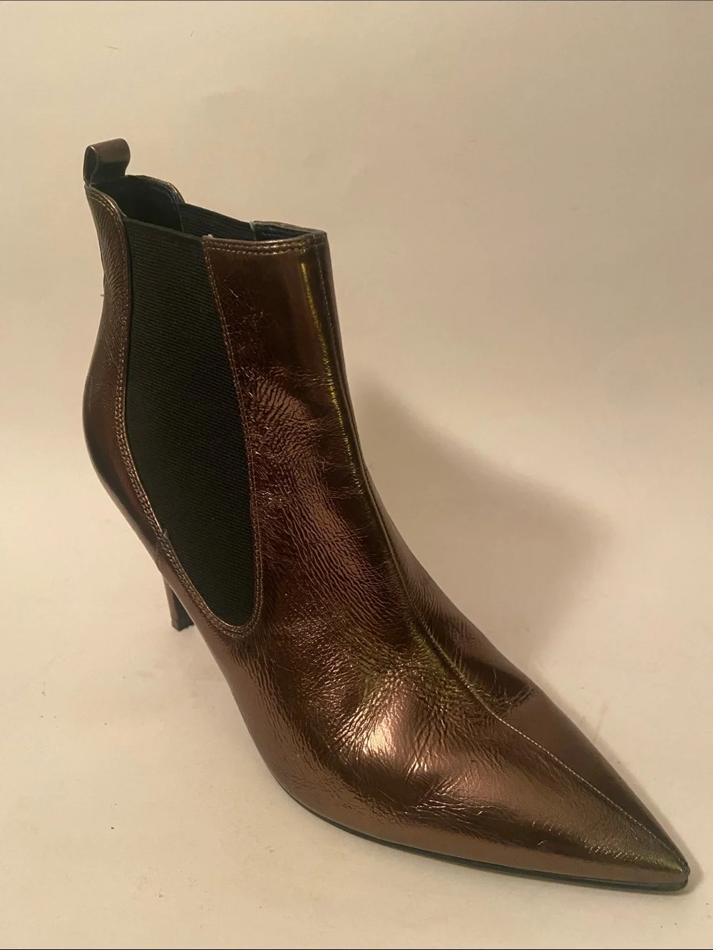 Nine West Metallic Bronze Leather Pointed-Toe Chelsea Booties 8.5” Stilettos
